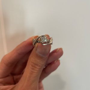 Engagement Ring-0.5 carat center-14k gold